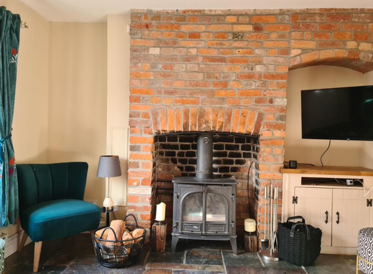 Gorgeous 2 Bedroom Kintbury Cottage Kültér fotó