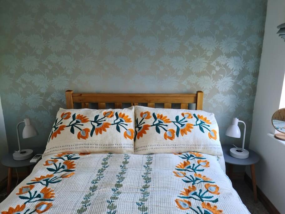 Gorgeous 2 Bedroom Kintbury Cottage Kültér fotó