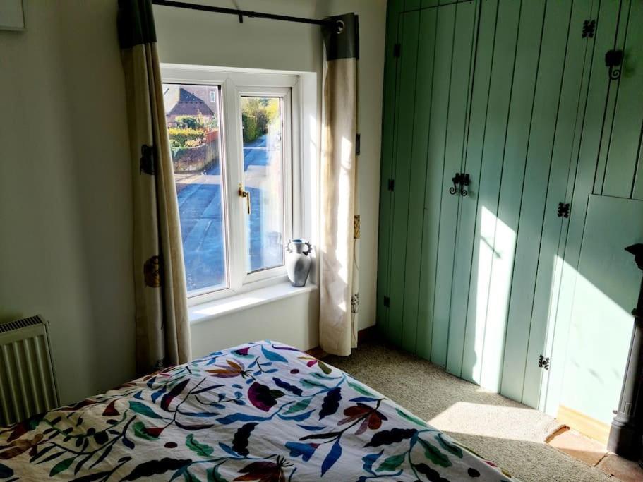 Gorgeous 2 Bedroom Kintbury Cottage Kültér fotó