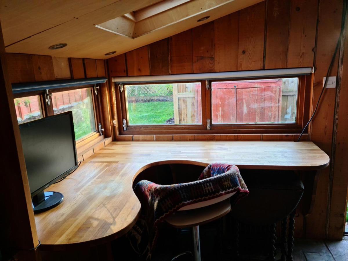 Gorgeous 2 Bedroom Kintbury Cottage Kültér fotó